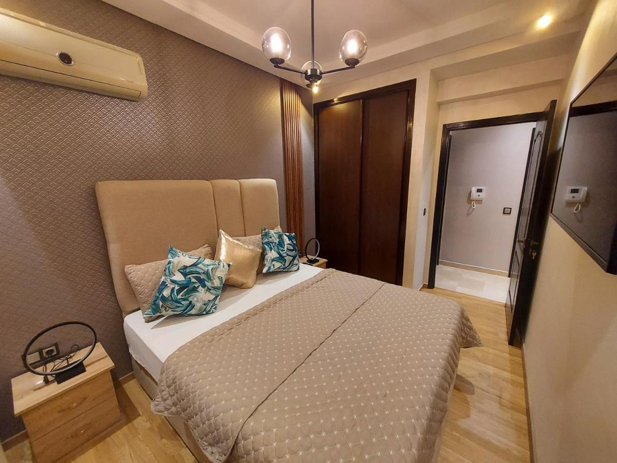 Modern Apartment Opposite The Hassan2 Mosque, Very Well Equipped And Stylish, 85 M2 With Gym And Direct Sea View With Underground Garage , Prohibits Unmarried Couples Of Arab Origin Casablanca Ngoại thất bức ảnh